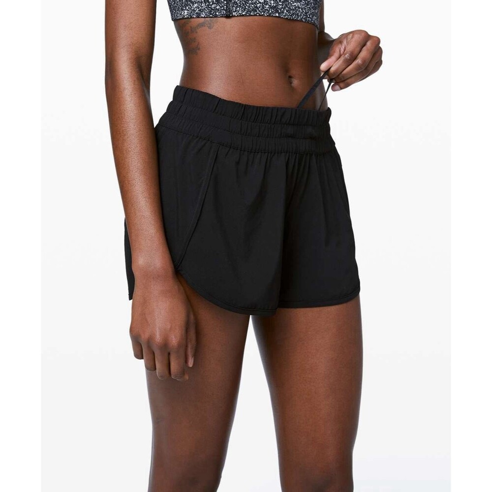 Lululemon Women’s Tracker Short V *4" Black Sz 8 Running Walk Athletic Lined